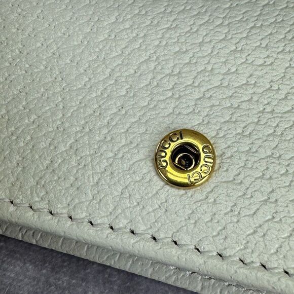 Gucci Diana Bamboo Compact Wallet - Picture 9 of 11